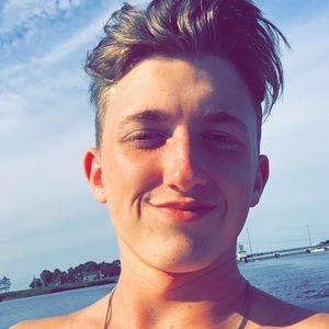 Meet your Posher, Bryce